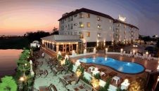 Queen s Garden Resort 
